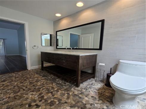 260  Cagney  317 , Newport Beach, CA