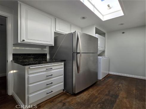 260 Cagney 317 , Newport Beach, CA
