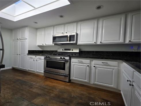 260 Cagney 317 , Newport Beach, CA