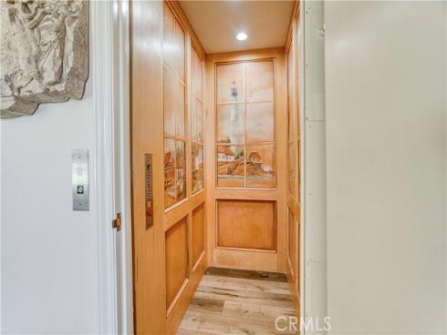 1 Royal Saint George , Newport Beach, CA