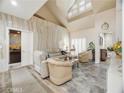 1 Royal Saint George , Newport Beach, CA