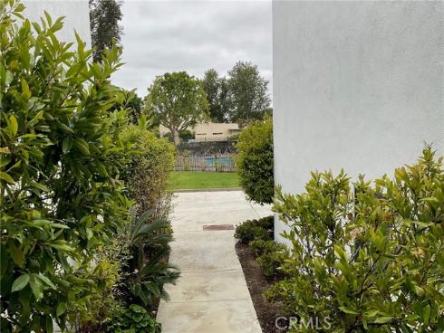 2307  Eastbluff  , Newport Beach, CA