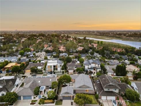 2839 Carob Street, Newport Beach, CA