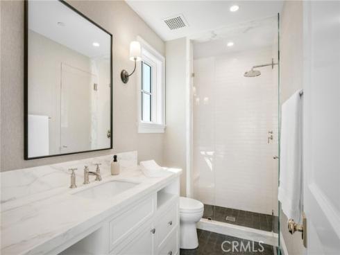 702  Saint James Pl  , Newport Beach, CA