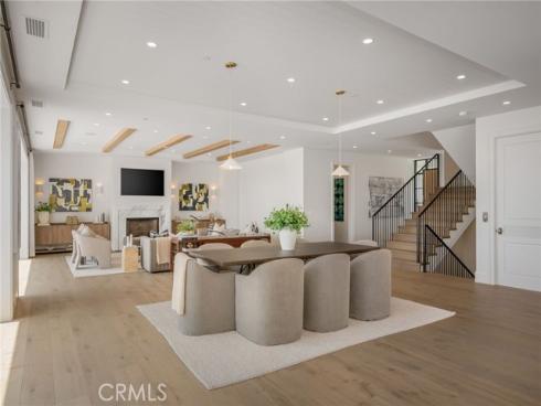702  Saint James Pl  , Newport Beach, CA