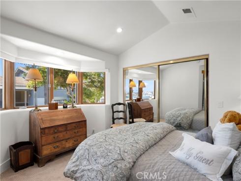 300 S Bay Front , Newport Beach, CA