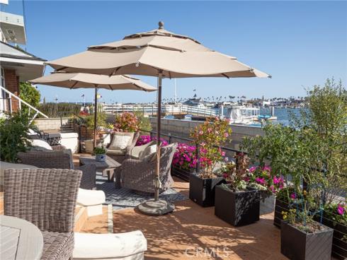 300 S Bay Front , Newport Beach, CA