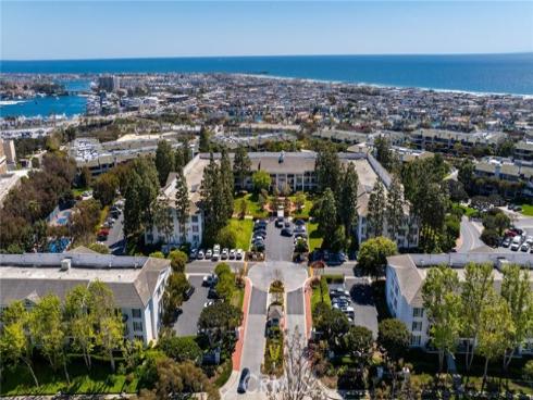 300 Cagney 101 Lane, Newport Beach, CA