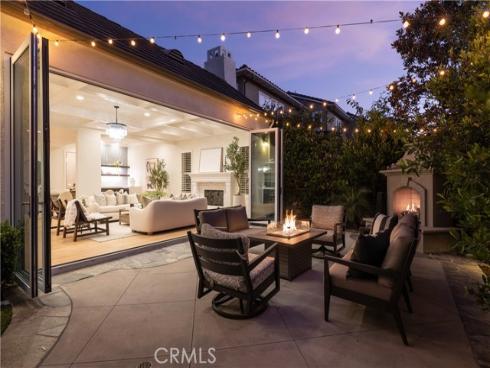23 Cervantes , Newport Beach, CA