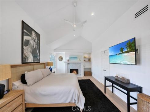 811 W 15th 2B , Newport Beach, CA