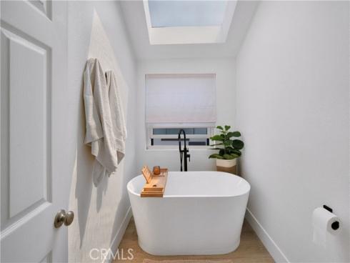811 W 15th 2B , Newport Beach, CA