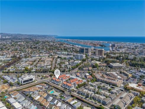 811 W 15th 2B , Newport Beach, CA