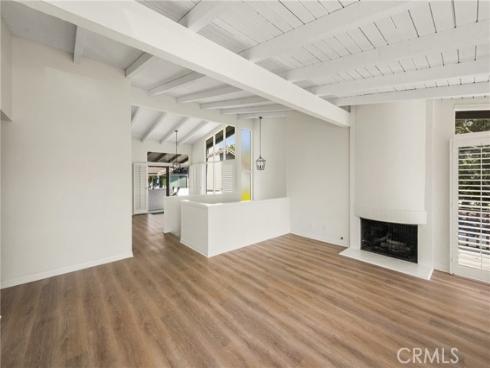 2108 Vista Entrada , Newport Beach, CA