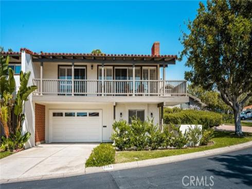2108 Vista Entrada , Newport Beach, CA
