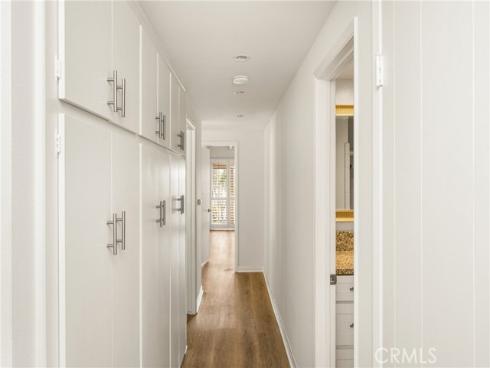 2108 Vista Entrada , Newport Beach, CA