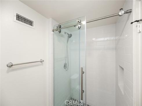 2108 Vista Entrada , Newport Beach, CA