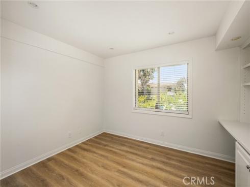 2108 Vista Entrada , Newport Beach, CA