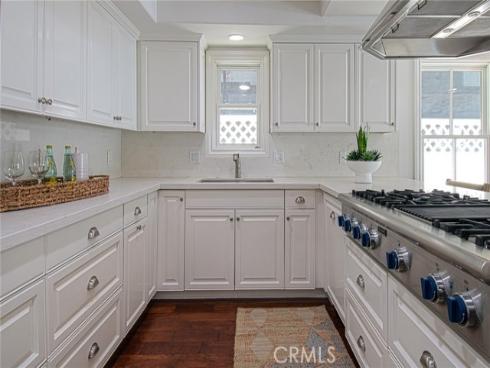 512  35th  , Newport Beach, CA