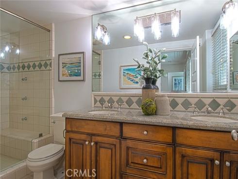 512  35th  , Newport Beach, CA