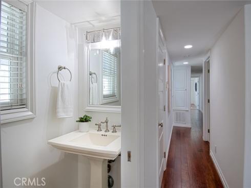 512  35th  , Newport Beach, CA