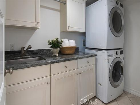 512  35th  , Newport Beach, CA