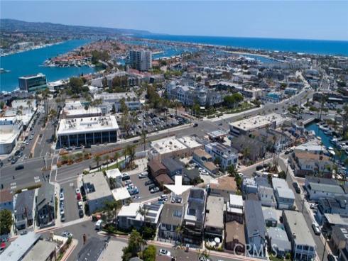 512  35th  , Newport Beach, CA