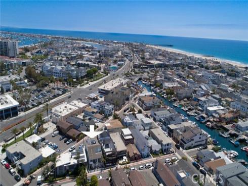 512  35th  , Newport Beach, CA