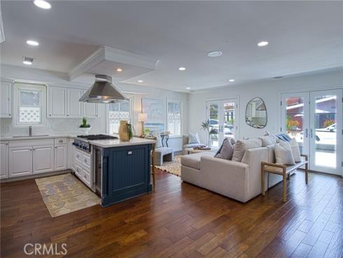 512  35th  , Newport Beach, CA