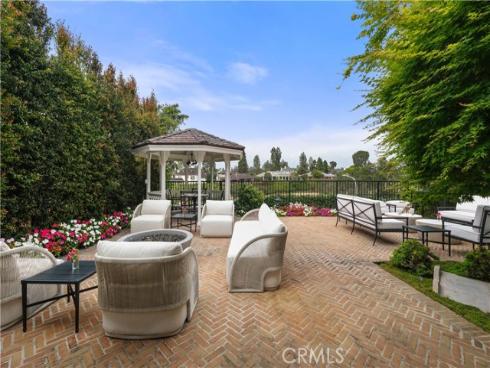 18  Rue Grand Vallee  , Newport Beach, CA