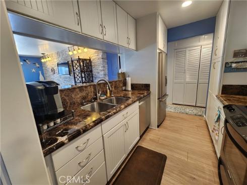 600 E Oceanfront 1d , Newport Beach, CA