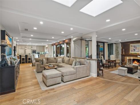1511 Santiago Drive, Newport Beach, CA