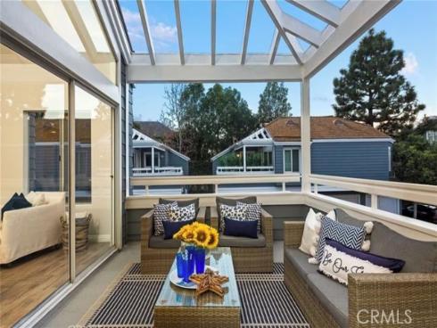 110 Hartford 64 Drive, Newport Beach, CA