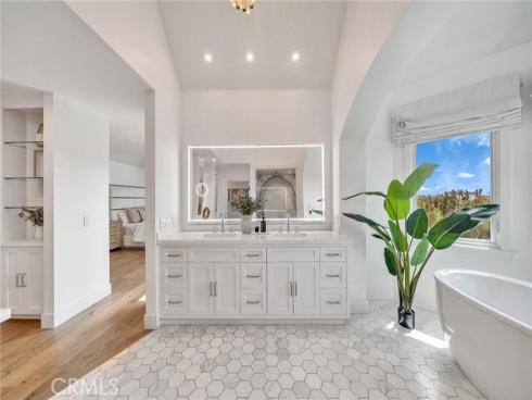 11 Hillsborough , Newport Beach, CA