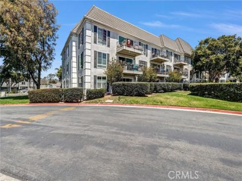 500  Cagney  217 , Newport Beach, CA