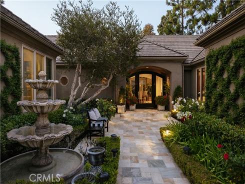30 Burning Tree , Newport Beach, CA