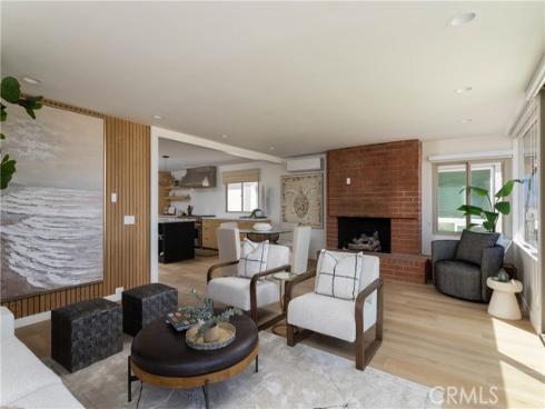 6704 W Oceanfront  , Newport Beach, CA