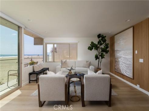 6704 W Oceanfront  , Newport Beach, CA