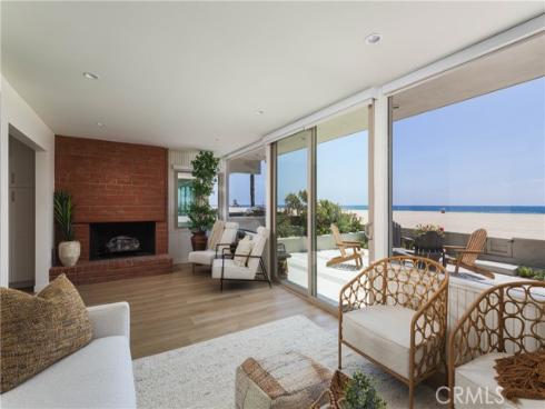 6704 W Oceanfront  , Newport Beach, CA