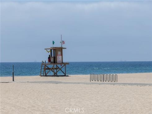 6704 W Oceanfront  , Newport Beach, CA