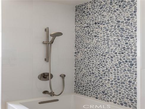 6704 W Oceanfront  , Newport Beach, CA