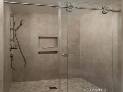 6704 W Oceanfront  , Newport Beach, CA