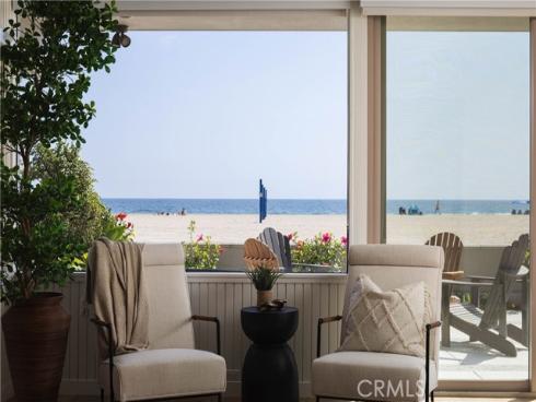 6704 W Oceanfront  , Newport Beach, CA