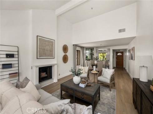 9 Canyon Island , Newport Beach, CA