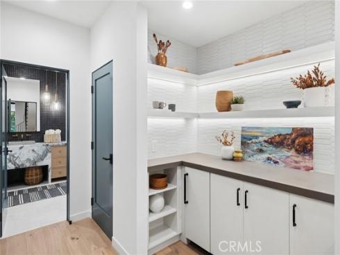 1717 E Ocean   Boulevard, Newport Beach, CA