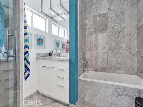 2000 Nautilus Lane, Newport Beach, CA