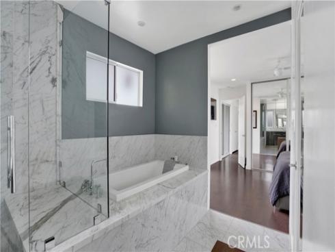 2000 Nautilus Lane, Newport Beach, CA