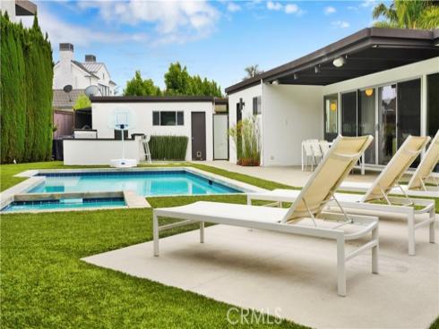 2000 Nautilus Lane, Newport Beach, CA