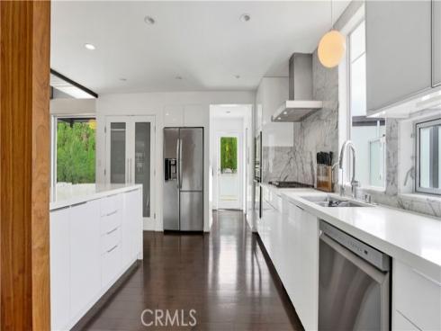 2000 Nautilus Lane, Newport Beach, CA
