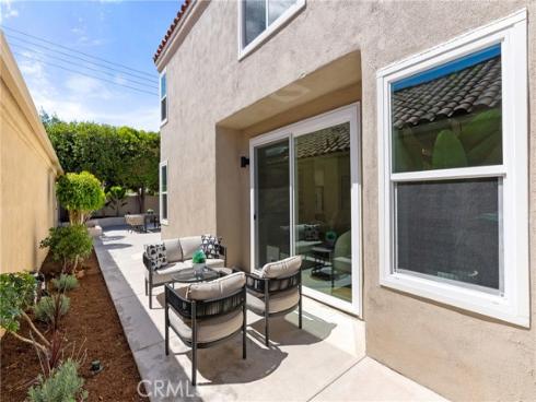 67 Pelican Court, Newport Beach, CA