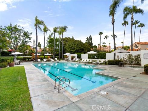 67 Pelican Court, Newport Beach, CA